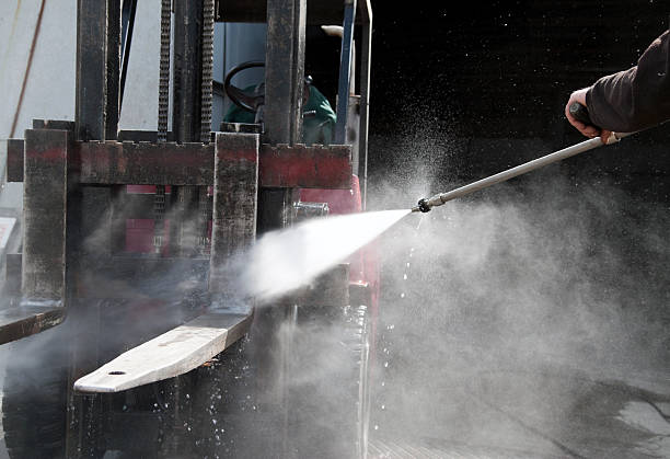Best Playground Equipment Cleaning  in Lebanon, OR